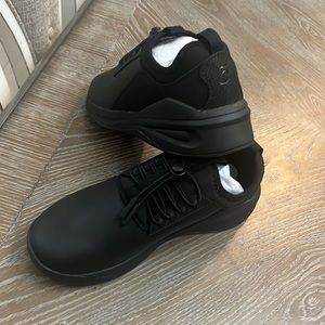 Black Clove Medical Tennis Shoes